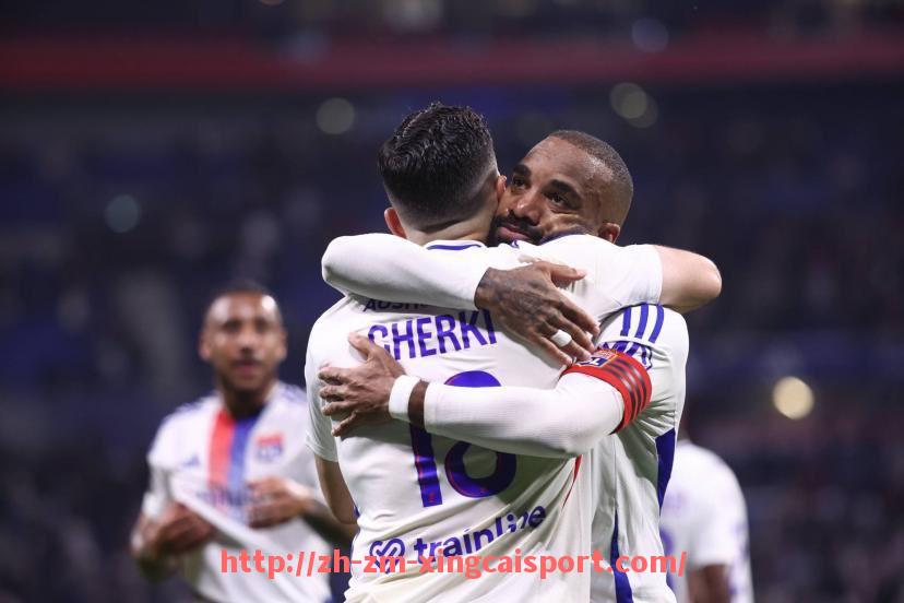 杏彩体育-CBA中哪位球员被网友评为“最丑”？舆论背后的认知偏见